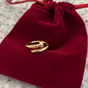❌SOLD❌ Brand new - stainless steel nail ring Juste un Clou 18k gold plated size